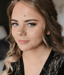 Make-up by Luella