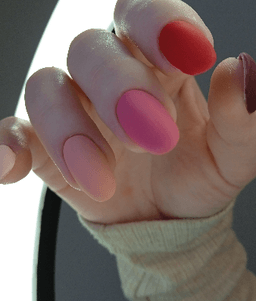 Orhi Nails