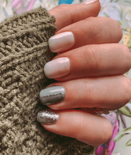 LauVīNailArt