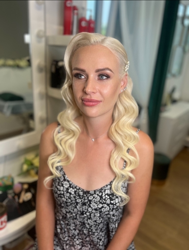 SHE beauty studio