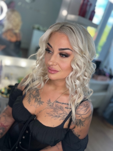 SHE beauty studio
