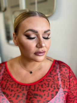 SHE beauty studio