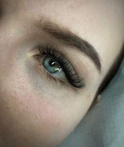 Darkness Lashes