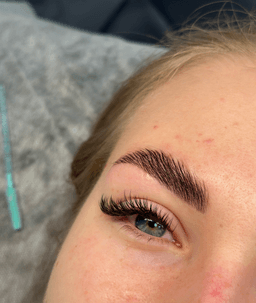 Lashes Betyaa