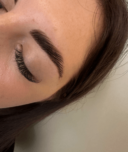 Lashes Betyaa