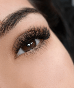 Lashes Betyaa