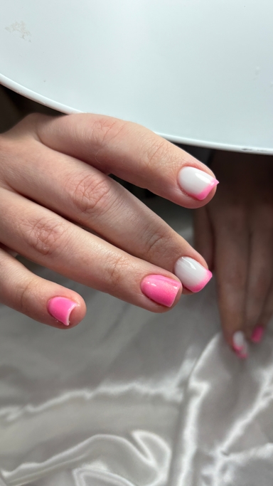Kristina Bohonko Roza Istaba