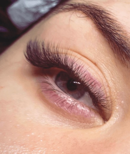 Lash bar