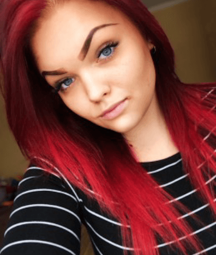 Elīna Veidere