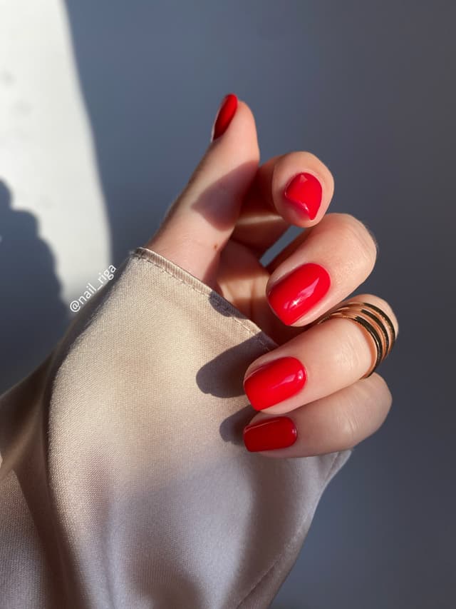nail_riga
