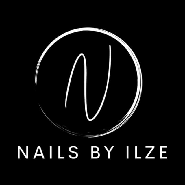 Nails by Ilze