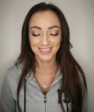 Kath Kol MAKE-UP