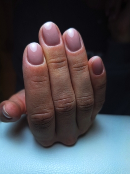 Nails by Ilze