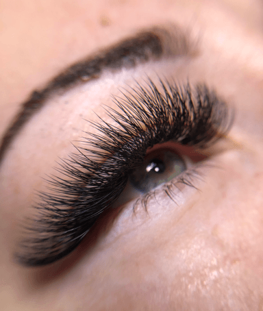 Mela Lashes