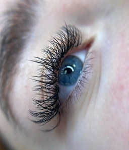 Iconic_Lashmaster