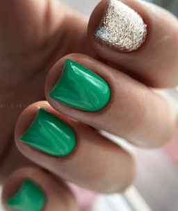 nails.ieva