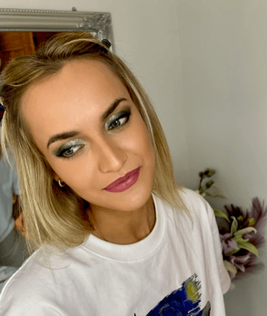 Līvas Make up