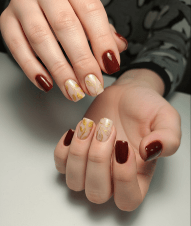 Nails & Pearls