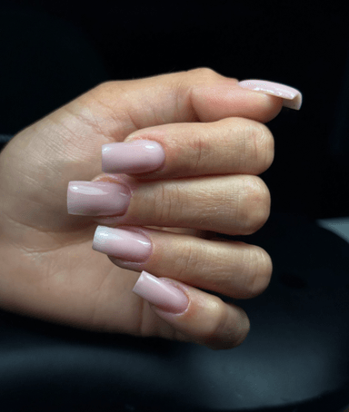 Avenii_nails