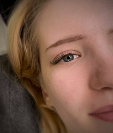 lash.by.vic