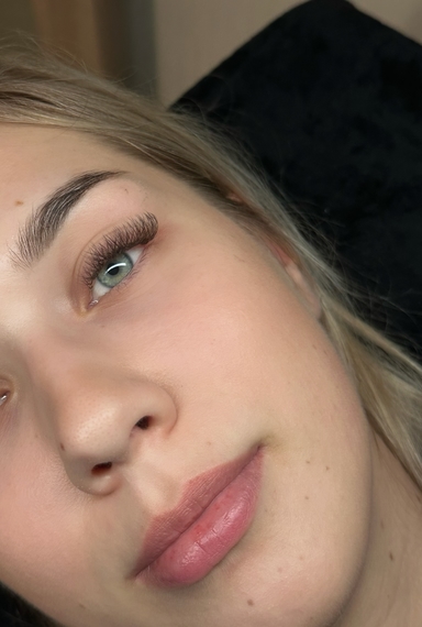 Vitnija.lashes- iepazīšanās cenas😍