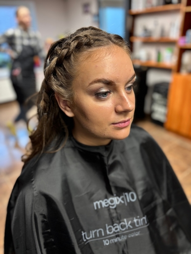 Līvas Make up