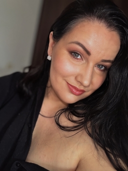 Līvas Make up