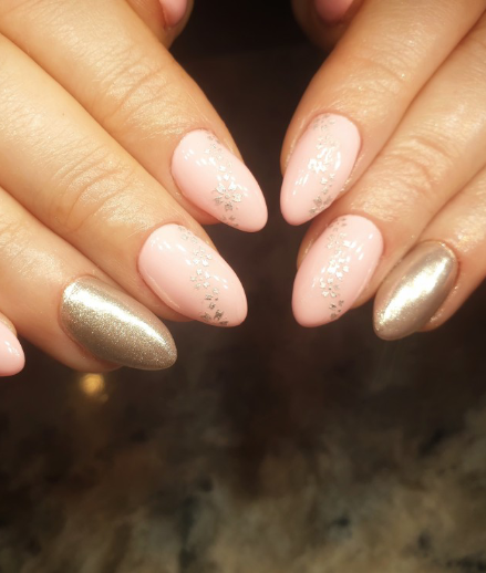 Gelish manicure, Rīga