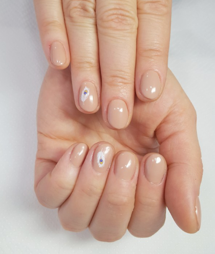 Gelish manicure, Rīga