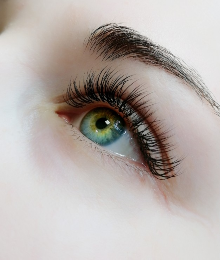 Eyelash extension, Smiltene