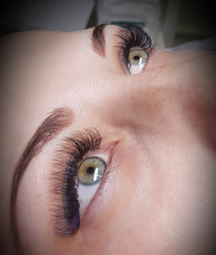 Eyelash extension, Bauska
