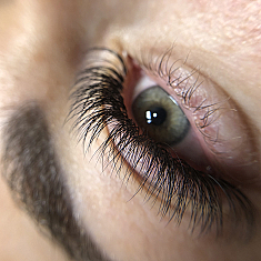 Skropstas un uzacis, Madona