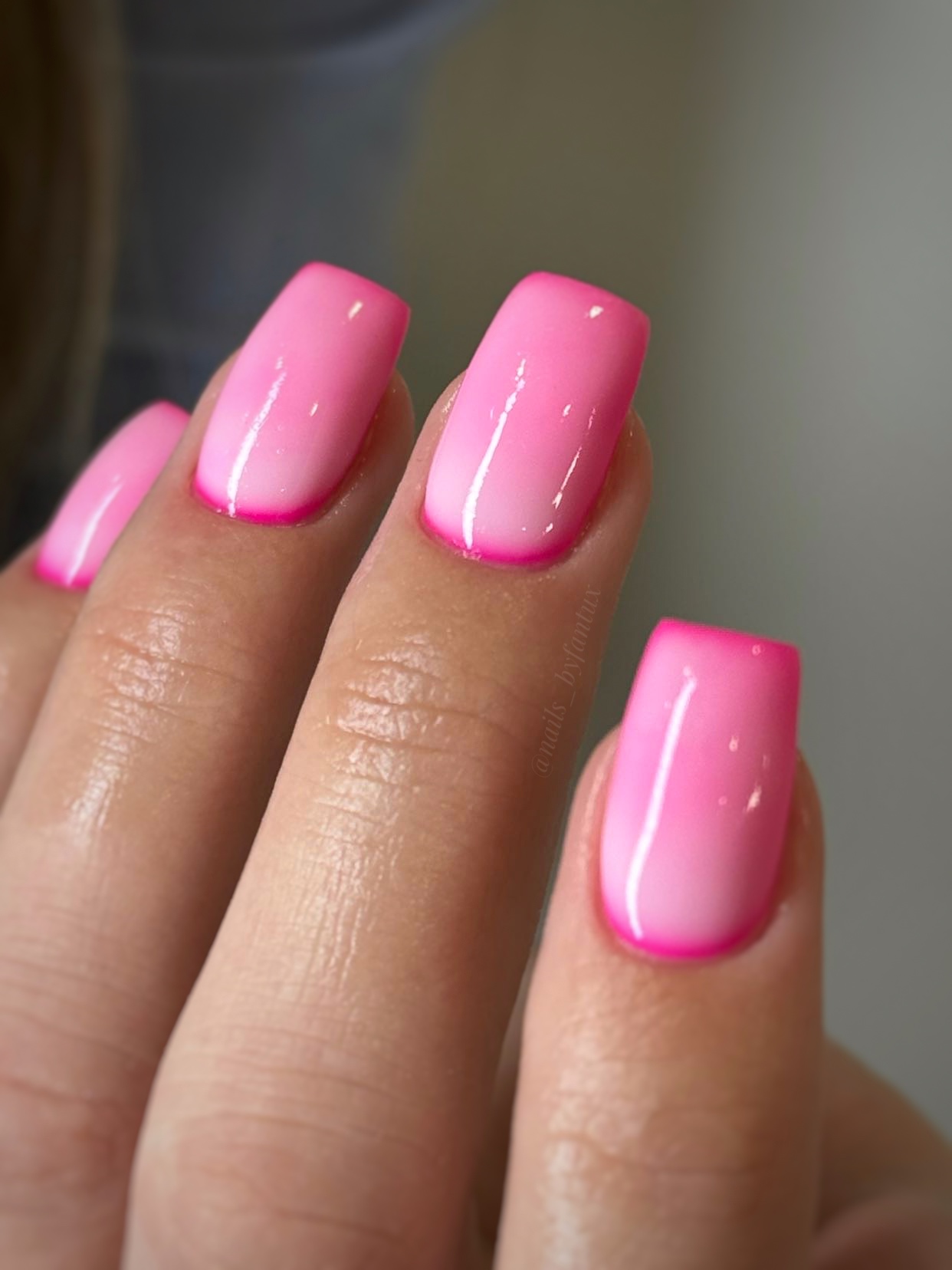 Gelish manicure, Rīga