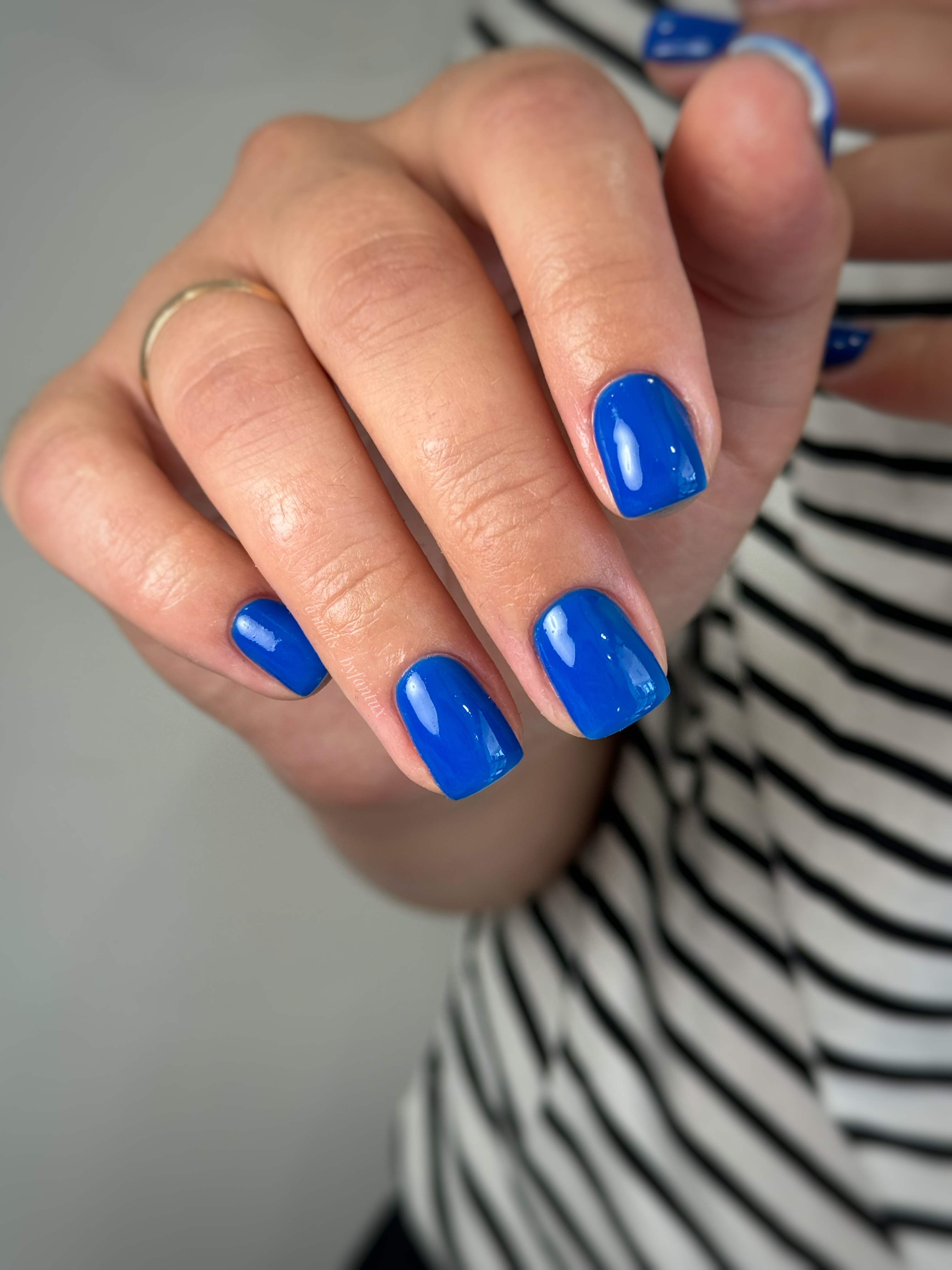 Gelish manicure, Rīga