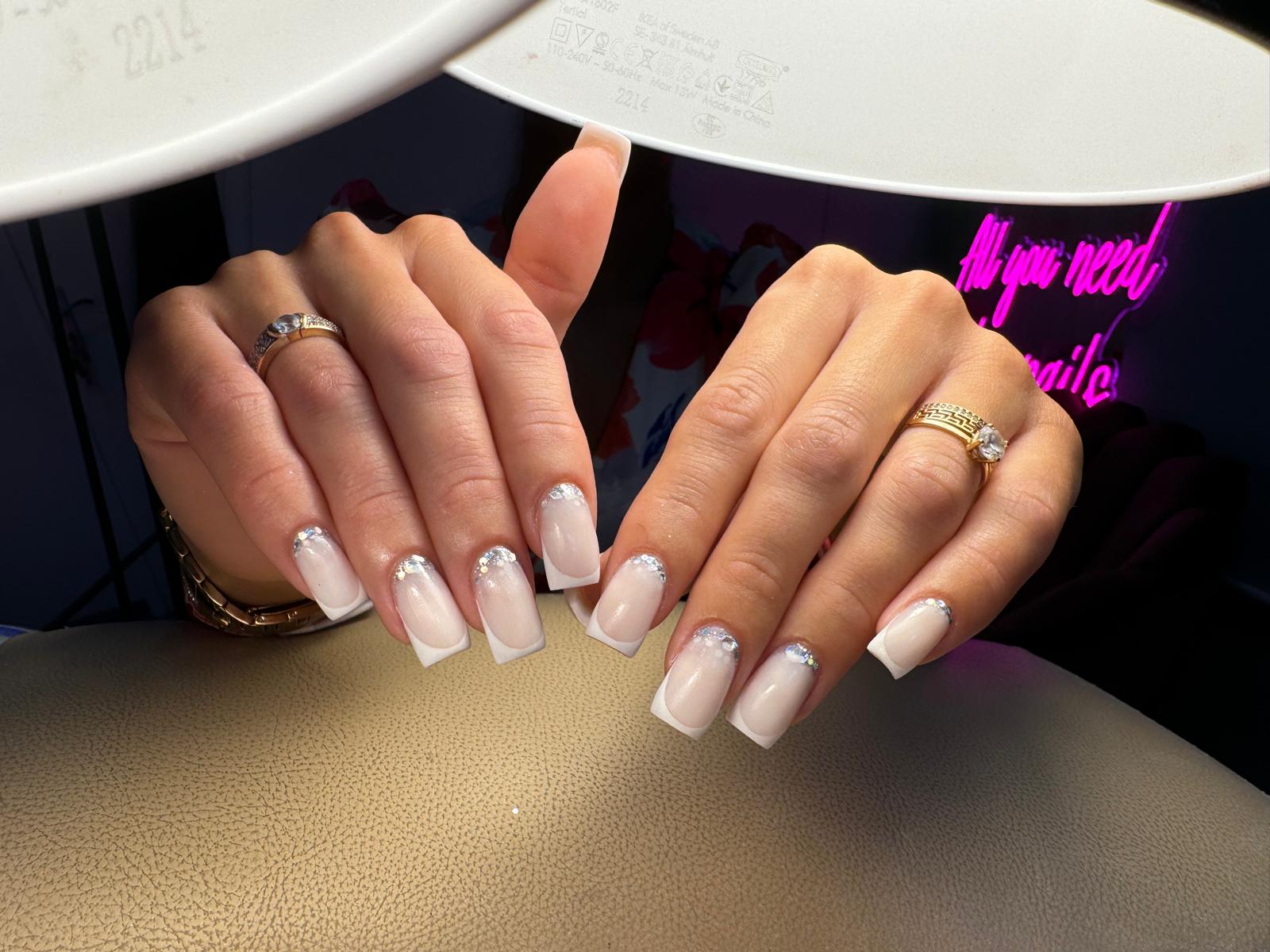 Gelish manicure, Rīga