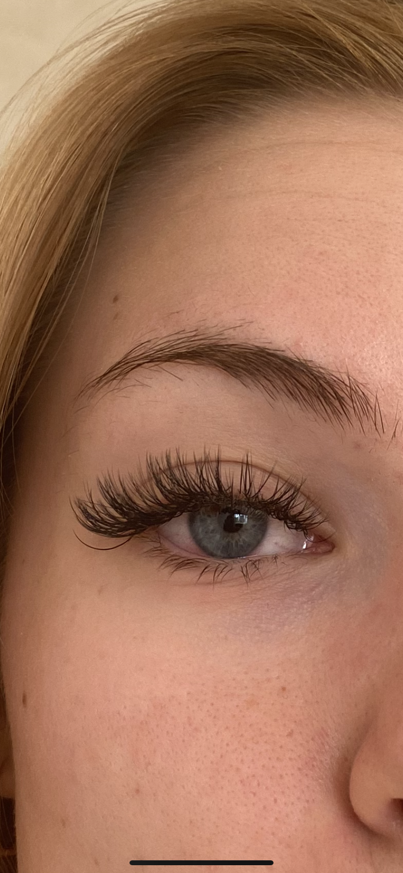 Eyelash extension, Rīga