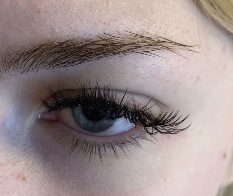 Eyelash extension, Rīga