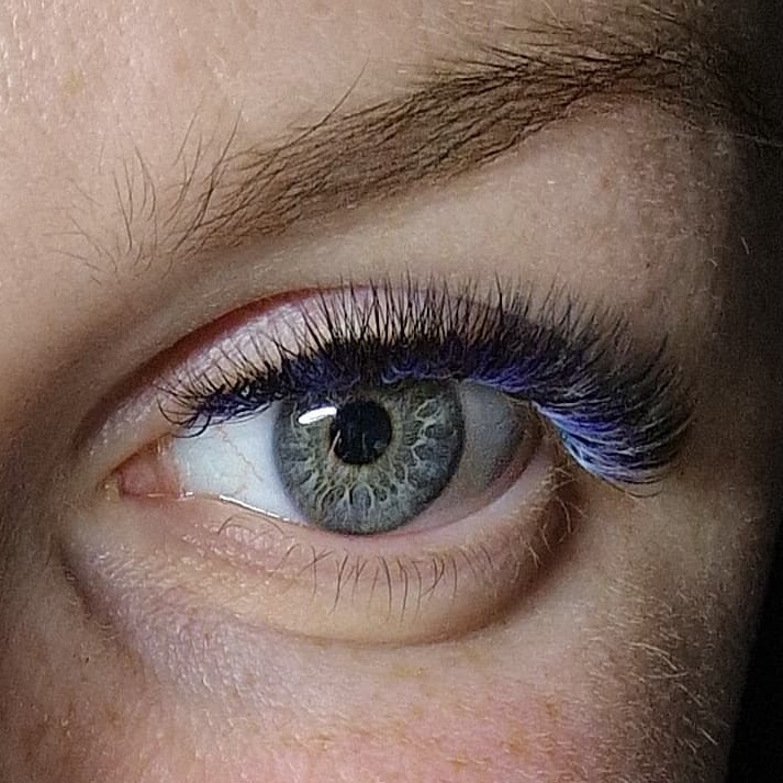 Eyelash extension, Valmiera