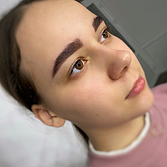 Skropstas un uzacis, Jelgava