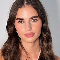 Skropstas un uzacis, Jelgava