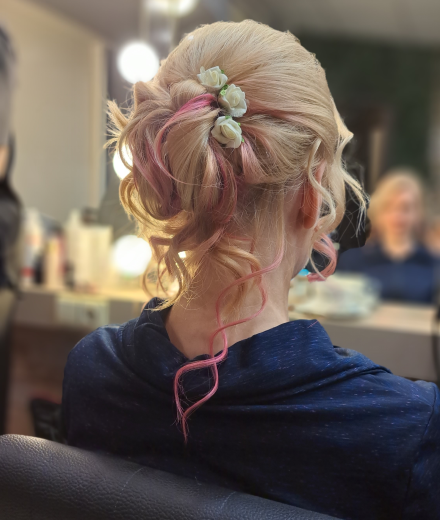 Evening hairstyle, Rīga