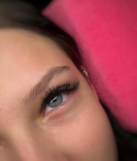 Брови и ресницы, Rīga