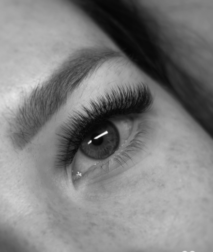 Брови и ресницы, Rīga