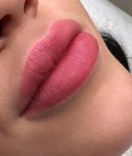 Permanent makeup, Rīga